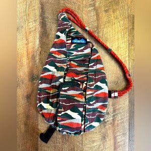 Arizona Desert Color Kavu Slingbag